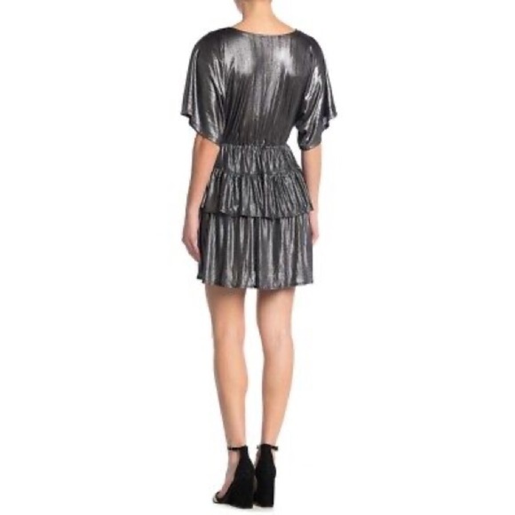 The Vanity Room Coral Tiered Knit Surplice Elbow dolma Mini Dress, Size XS, NWT - Picture 6 of 6